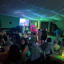 Evento nocturno en Jardín Brissas